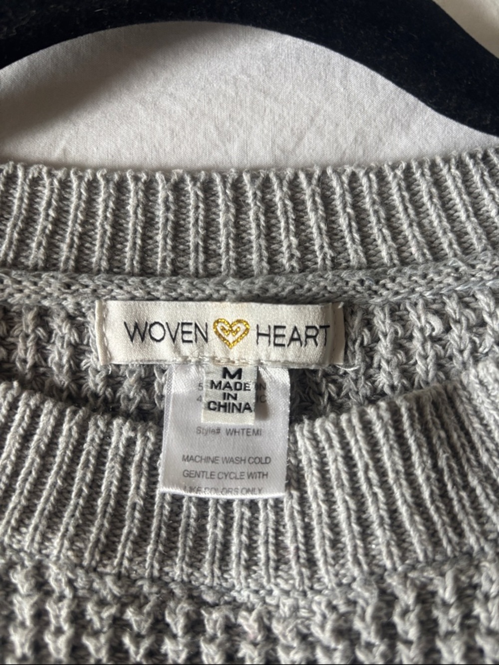 Vintage Grey Sweater with Floral Embroidery Details - Picture 3 of 5